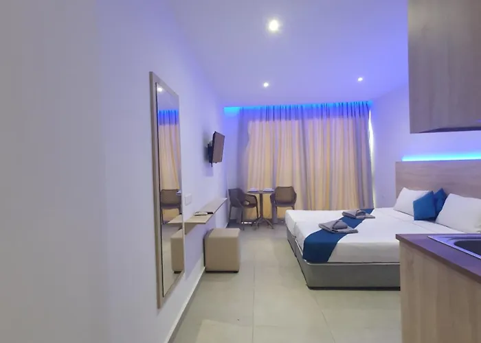 Sun Plaza - Adults Only 4*