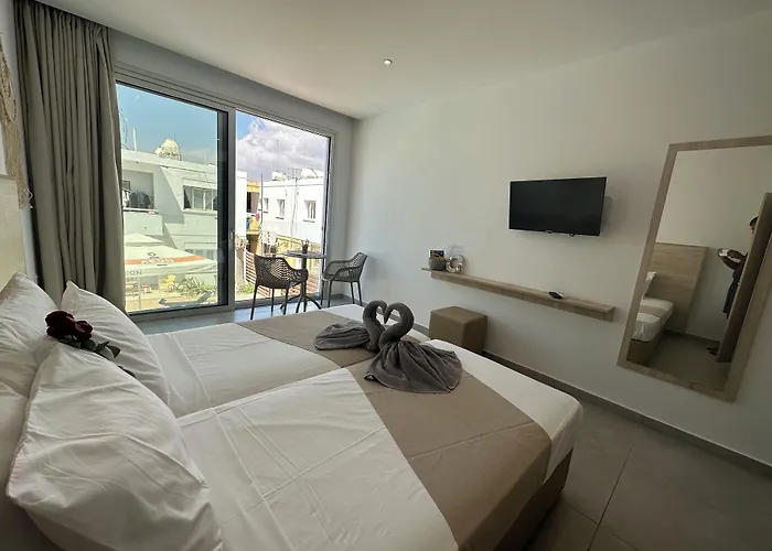 Sun Plaza - Adults Only