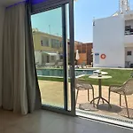 Sun Plaza - Adults Only 4*