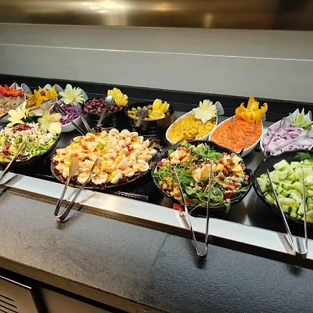 Sun Plaza - Adults Only Aparthotel 4*