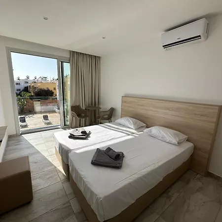 Lejlighedshotel Sun Plaza - Adults Only 4*