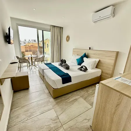 Sun Plaza - Adults Only 4*