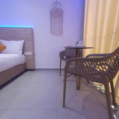 Sun Plaza - Adults Only Aparthotel