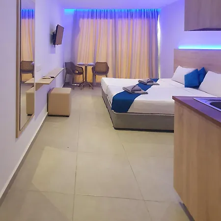 Sun Plaza - Adults Only