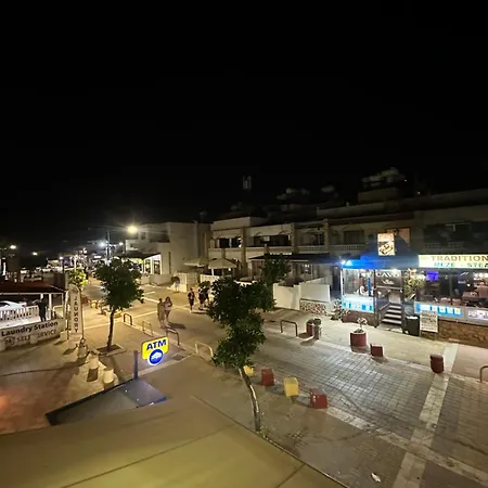 Sun Plaza - Adults Only Lägenhetshotell Ayia Napa