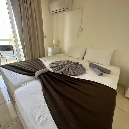 Sun Plaza - Adults Only *
