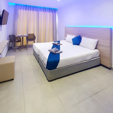 Sun Plaza - Adults Only Aparthotel