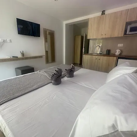 Sun Plaza - Adults Only 4*
