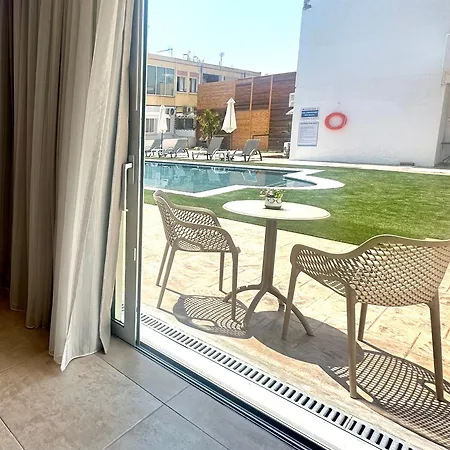 Sun Plaza - Adults Only Lägenhetshotell 4*