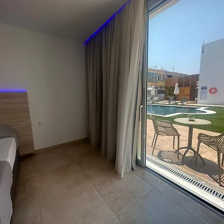 Lägenhetshotell Sun Plaza - Adults Only Ayia Napa