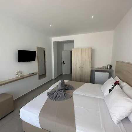 Sun Plaza - Adults Only Aparthotel