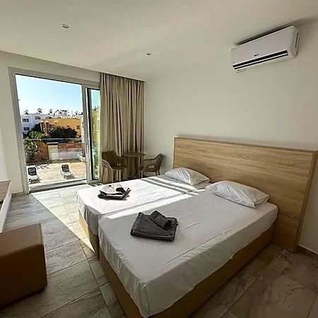 Aparthotel Sun Plaza - Adults Only