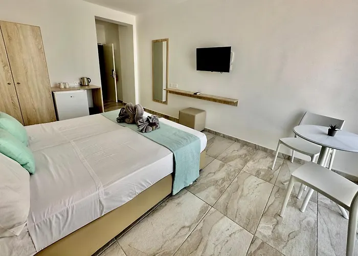 Appart hôtel Sun Plaza - Adults Only Ayía Nápa