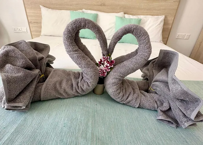 Sun Plaza - Adults Only Apartahotel 4*