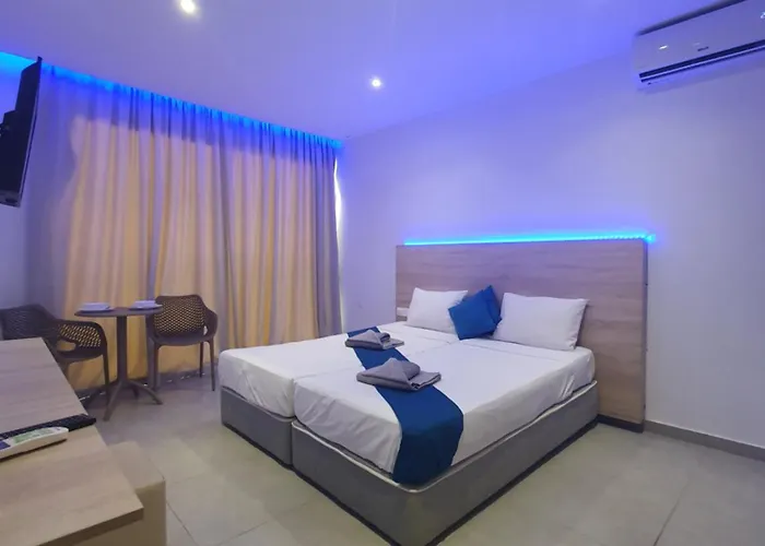 Sun Plaza - Adults Only