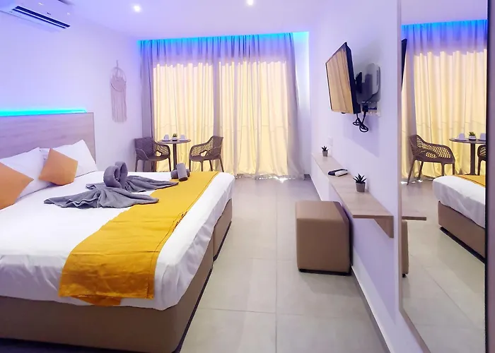 Sun Plaza - Adults Only Appart hôtel 4*