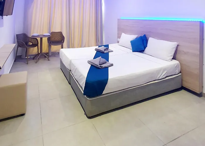 Sun Plaza - Adults Only Apartahotel