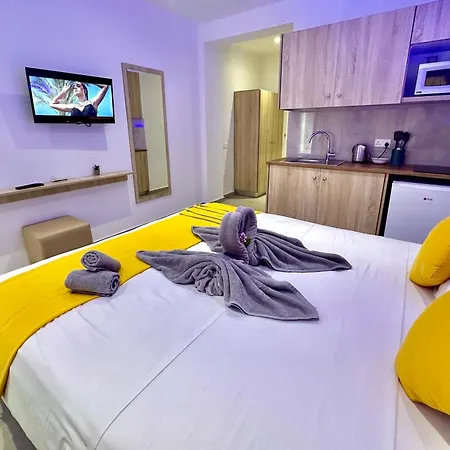 Sun Plaza - Adults Only Appart hôtel Ayía Nápa